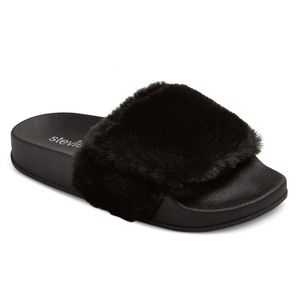 Girls’ Stevies sandals faux fur